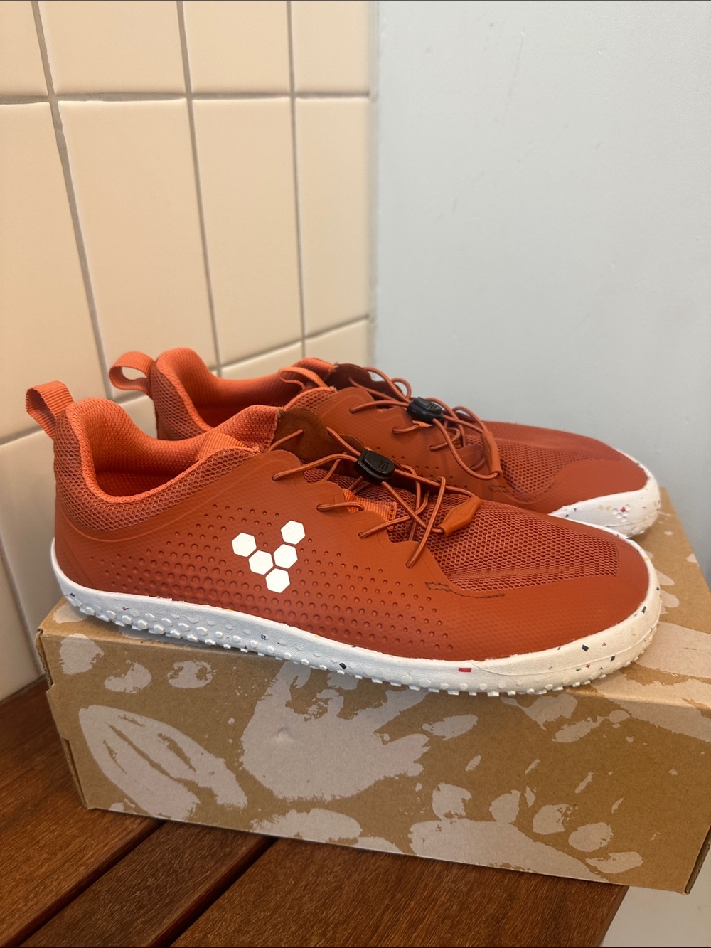 NIB burnt orange Vivobarefoot Primus Sport III Juniors, size 38 EU (women’s 8)
